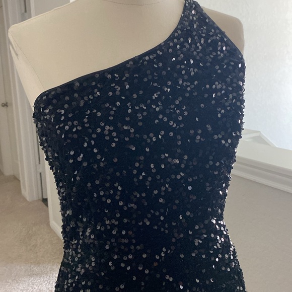 Beautiful evening gown size M lots of stretch comfy fully lined! NWOT perfect! - Picture 4 of 14